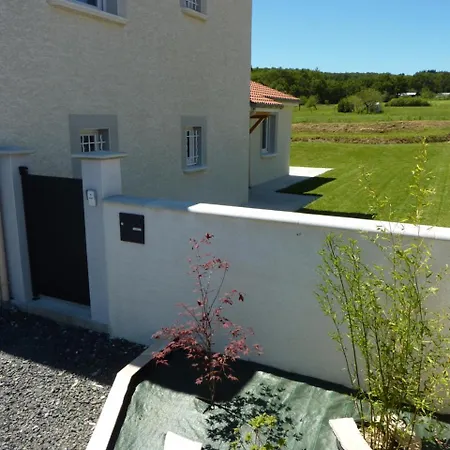 Maison & Jardin 15min De St-etienne Villa